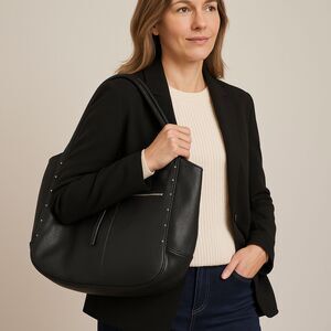 PERLINA New York Black Leather Hand Bag Shoulder Bag  Women's Size Medium